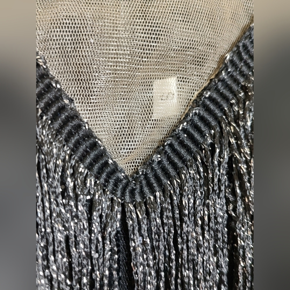 Elegant Black Fringe Sequined Mermaid Dress - Picture 7 of 11